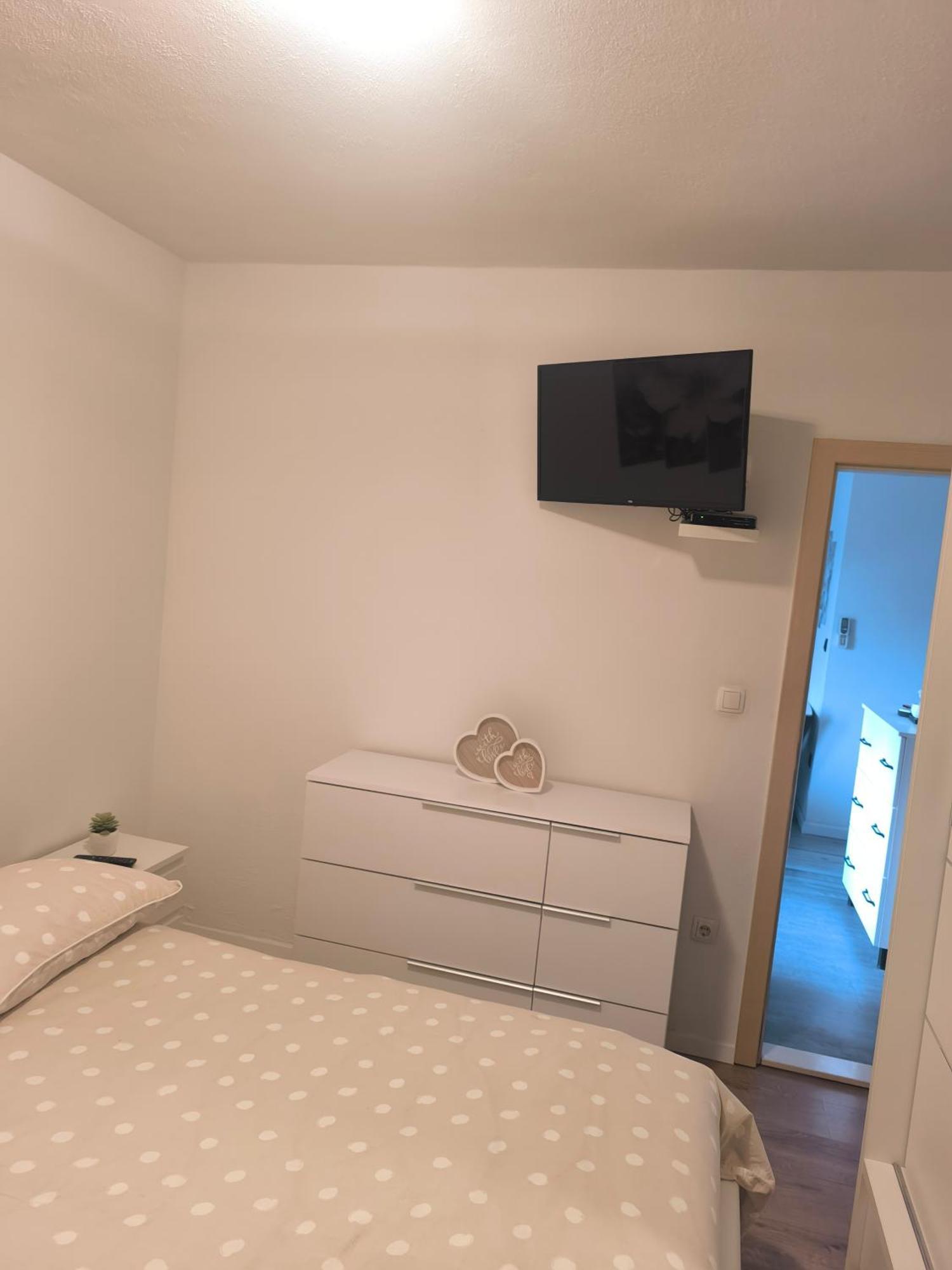 Apartman Rex Svinisce Zimmer foto